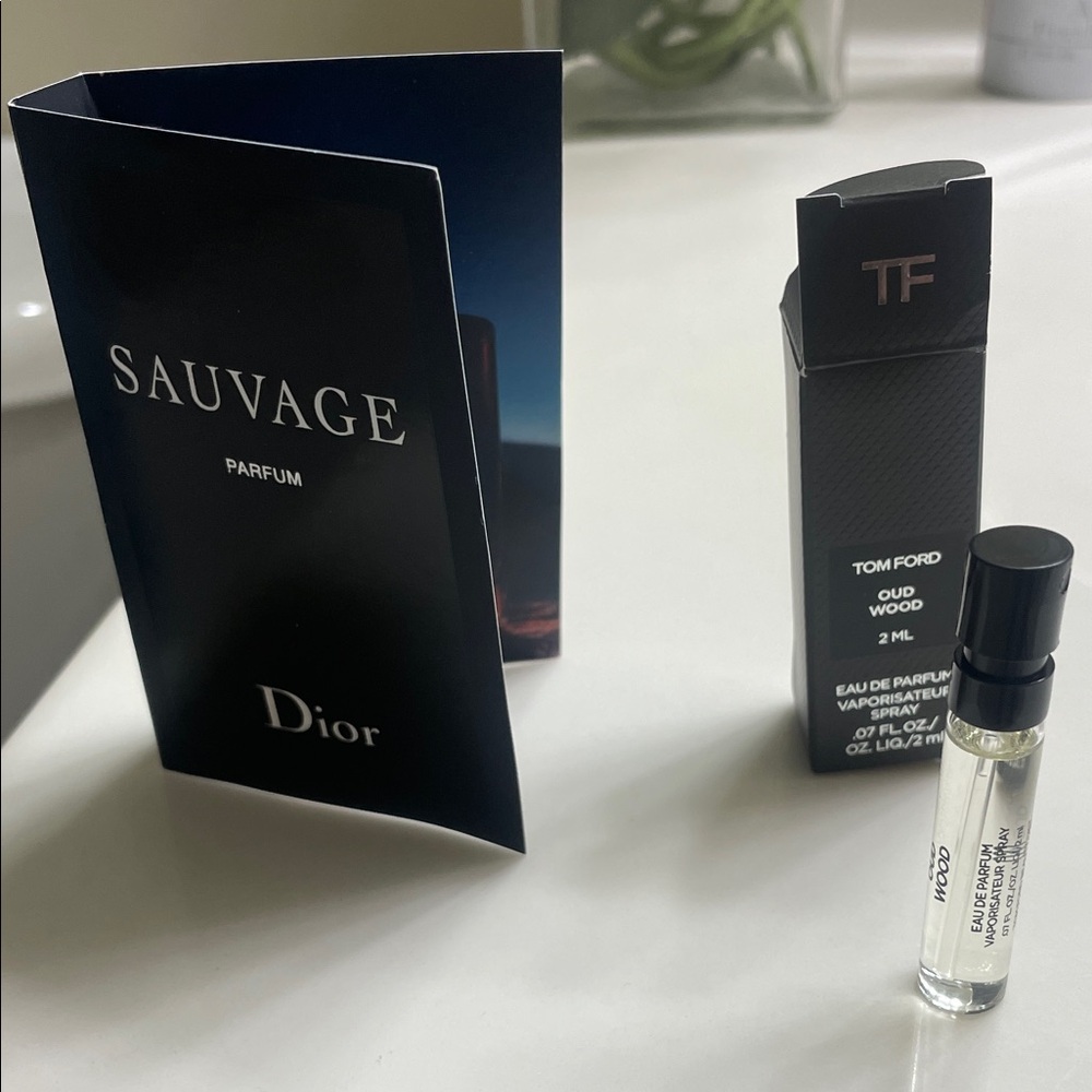 Unisex Tom Ford Oud Wood Eau de Parfum - Black and Clear Men’s Dior Sauvage